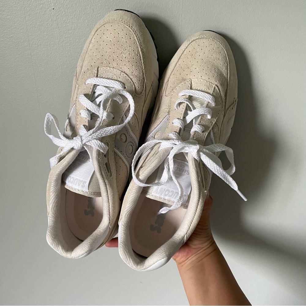 SOLD! Saucony Shadow 6000 Premium Suede in Light Tan and White, Size Men's 9.5 - Picture 6 of 13
